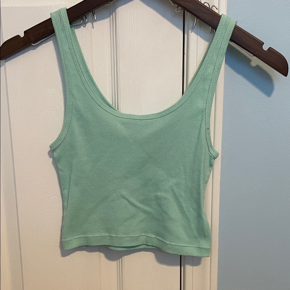 Charlotte Russe Light Green Ribbed Crop Top
